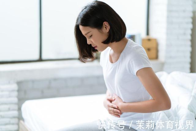 卵巢早衰|月经总是提前来?是好是坏?40岁后的女人,不妨花时间了解下