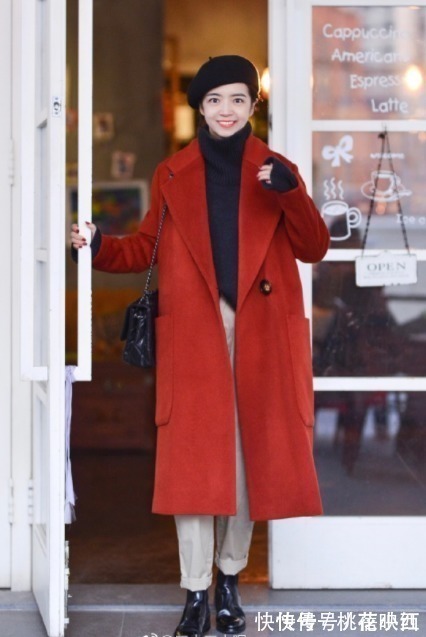 大长腿 秋冬还是穿“大衣”最高级,搭配毛衣、牛仔裤、半身裙时髦又气质