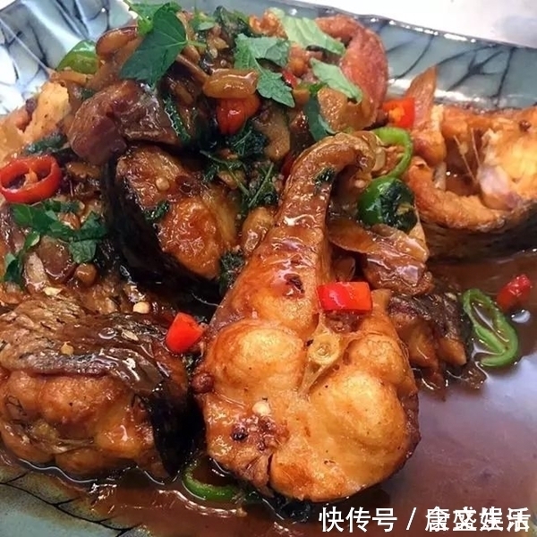 快过年了，来上几道开胃的下酒菜，荤素搭配，爽口又开胃