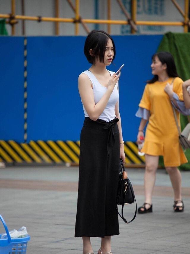 高跟鞋|礼服穿搭示范,选择漂亮的裙子,洒脱时尚