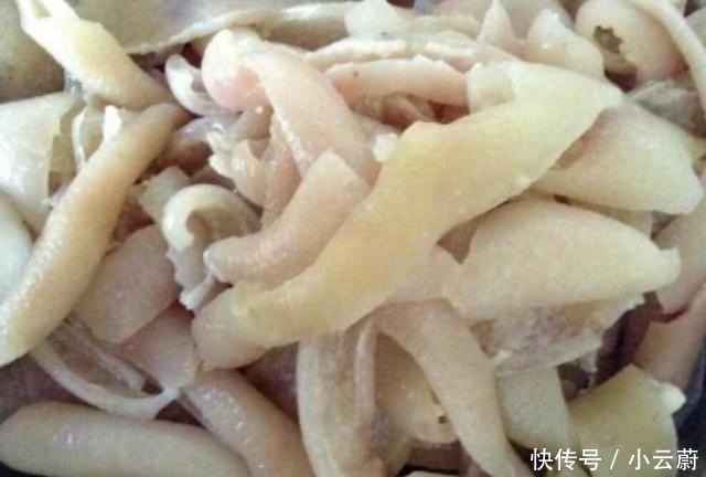 女性要想皮肤好，多吃这道菜，隔三差五吃1次，告别黄脸婆！