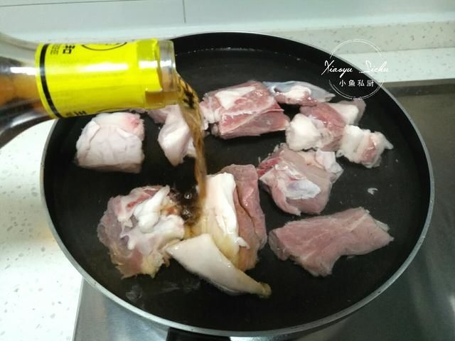 炖羊肉汤时,别直接下锅,牢记这3步,汤浓肉鲜香,还没膻味