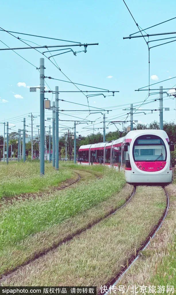 京西稻|秋游首站!北京“小镰仓”漫画电车站,车票仅3元!