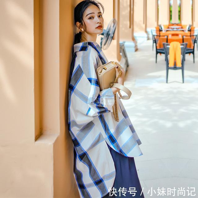 v领 挑选衬衫,你会更偏向长款的,还是短款的呢