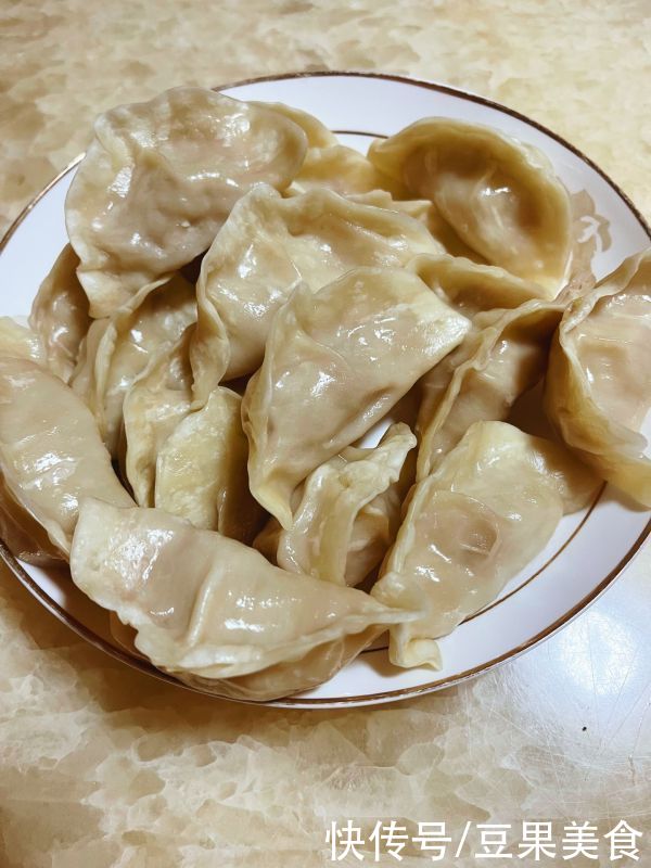 饺子|学会这样做白菜猪肉蒸饺秒变大厨