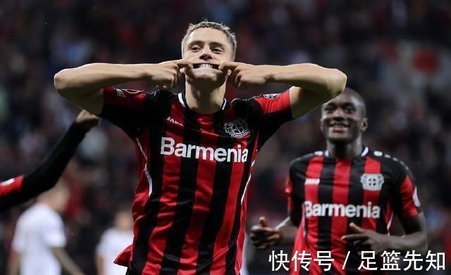 英超|4场造7球!英超三强向18岁新秀示好,拒绝重蹈覆辙!留队是首选