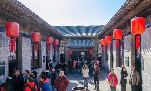 乔家大院|27前张艺谋一部电影捧红了这座大院，一门票卖6000万