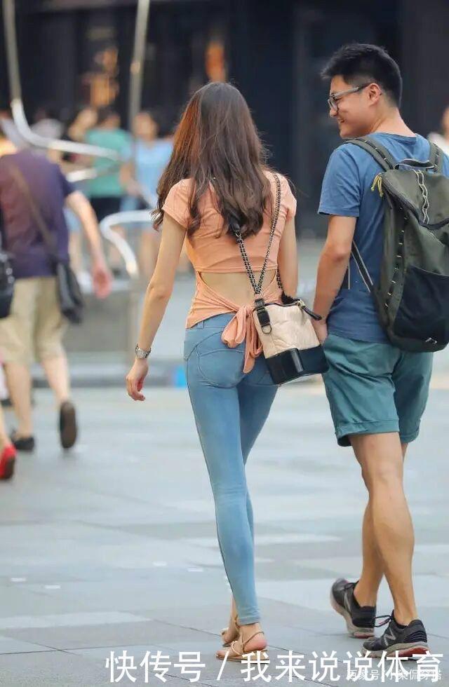 “胯宽”的女人,穿牛仔裤牢记两点,显瘦又显高!