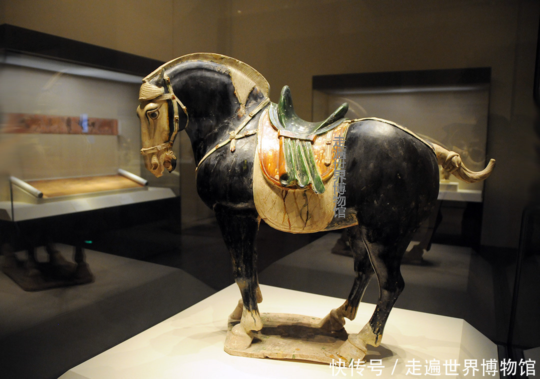 和马|唐三彩是怎么做出来的?为何其中多见骆驼和马的形象