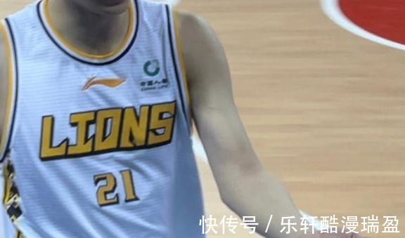 广厦|辽篮多人低迷,双星冰火两重天;三少一战皆伤,胡金秋满地找牙