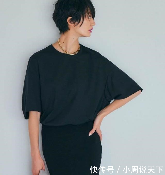 穿搭 凭着一头“短发”,中年的她美得高级!3大穿搭要点,学会你也行!