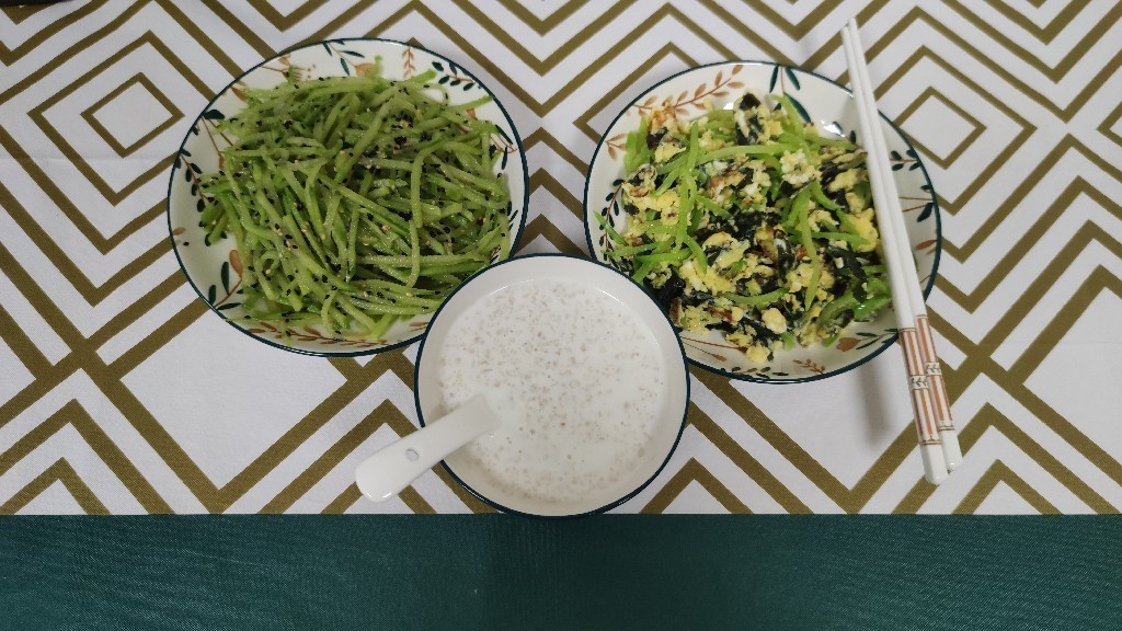 橄榄油蜂蜜凉拌萝卜丝儿