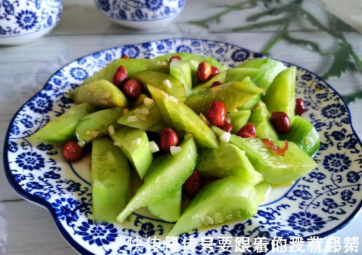 铁棍山药|两人晚餐：一荤一素一汤一米饭，平凡的生活也有滋有味