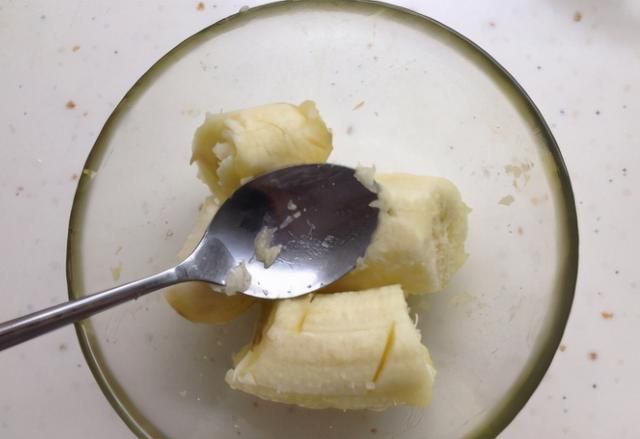 鸡蛋和牛奶是天生一对,隔三差五给孩子吃,香甜嫩滑,营养易吸收