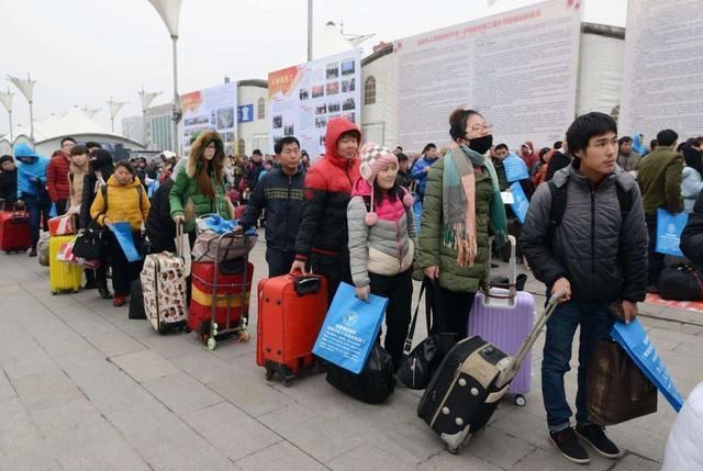 原生家庭|“父母在,人生尚有来处”,它的下半句才是精华,却很少有人知晓
