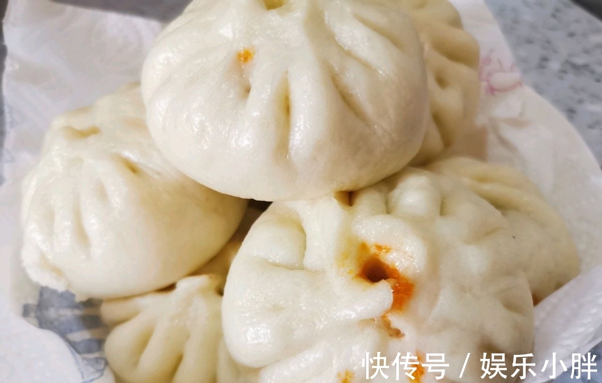 鲜美|立秋后,此菜抓紧吃,才几毛钱1斤,做成包子,格外鲜美