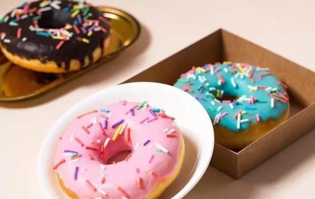 玉米油|美味的甜甜圈是油炸的还是烤的呢,怎么制作又简单又美味