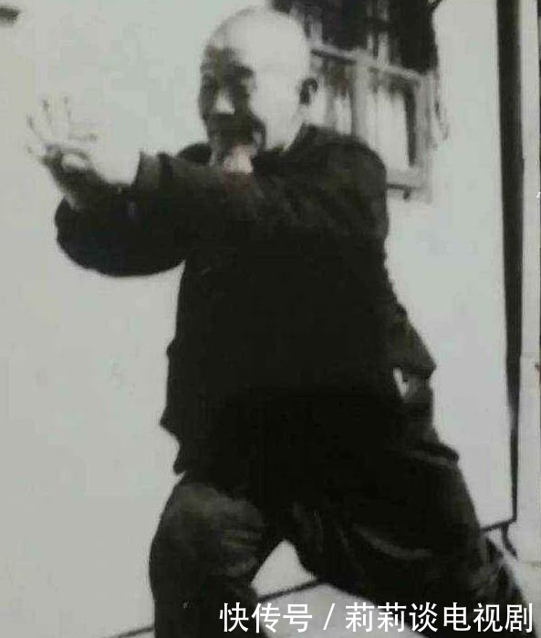 心意六合拳功夫|卢嵩高的实战功夫如何?手持两节棍打退数十人,晚年皮肤如若皮筋