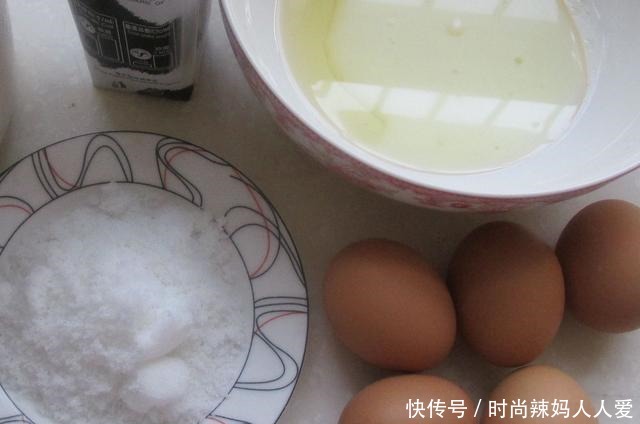 蛋糕|蛋糕这样做真简单,只要1步做对了,暄软喷香比买的好,赶紧试试