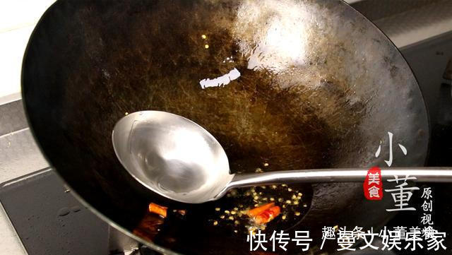 做法|1把韭菜,1块香干,做法简单,5分钟就学会,开胃又下饭