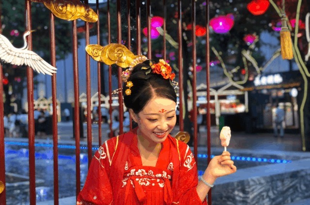 大唐不夜城新网红驾到,你们心心念的演出时间双手奉上!