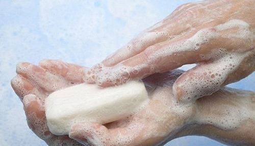 肥皂只用来洗衣服真是太可惜,它的8个隐藏妙用,一个比一个实在