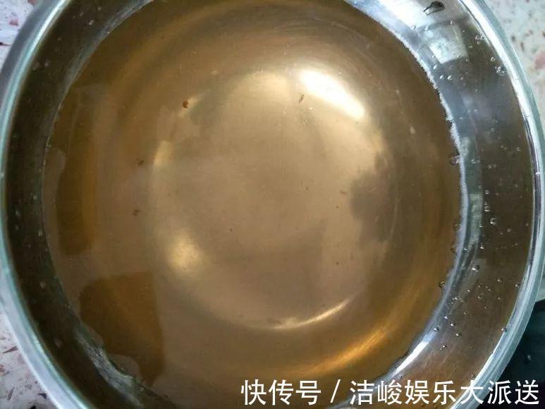 蚜虫|自制养花杀菌水，7天浇一勺，花不生虫不烂根