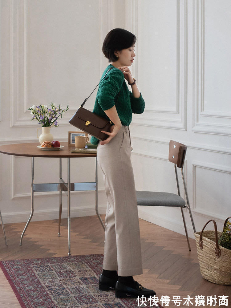 高领 冬天还是穿“毛衣”最百搭,选这4款搭配阔腿裤、半身裙,真高级