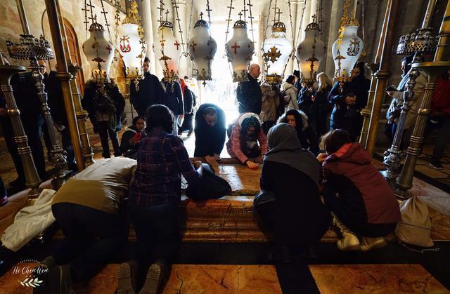 基督教圣地,耶稣在这里遇难、安葬、复活,信徒慕名而来