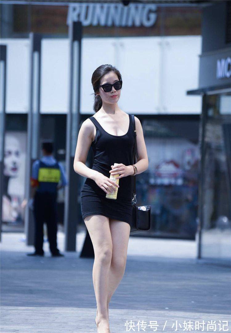 高跟鞋 尖头细跟鞋有很多款式,喜欢搭配的姑娘,选择百搭又实用的款式