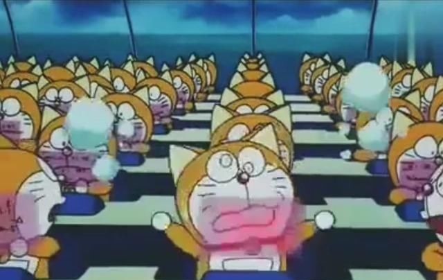 耳朵|原来哆啦A梦一出生并不是蓝色,变色过程也太惨了