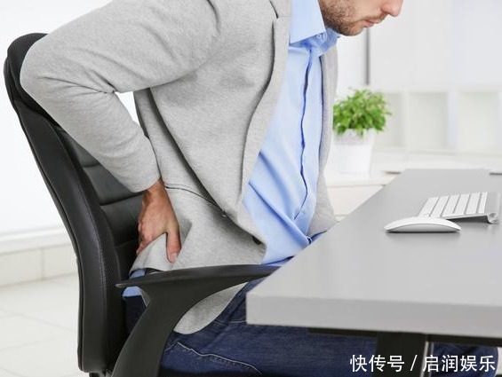 经常腰疼,聪明的人不花钱,每晚睡前用一物