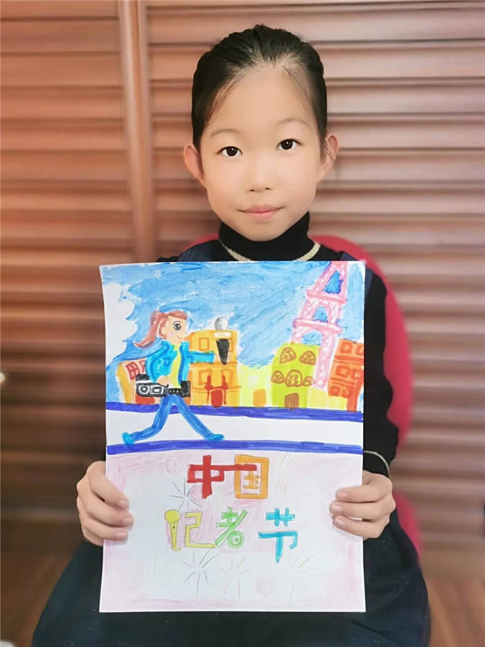 历城区@记者节，历城区孩子们画幅画儿送给最美的您！