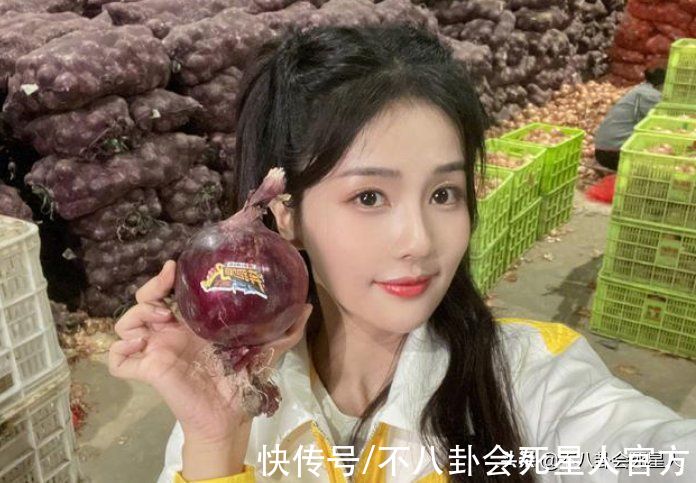 《奔跑吧》开播,“蔡徐坤接班人”长相帅气秒变团宠,镜头还很多