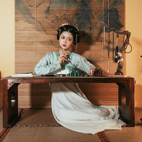 这几家店铺的汉服，既白菜又好看，性价比很高