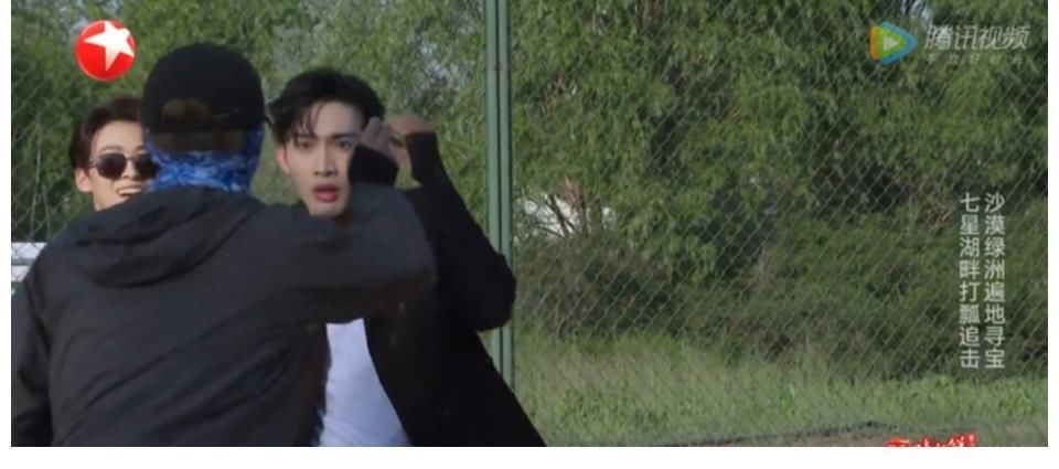 秦昊|黄明昊玩游戏耍横?拿木瓢朝张彬彬脸上砸,王迅秦昊对他评价很准