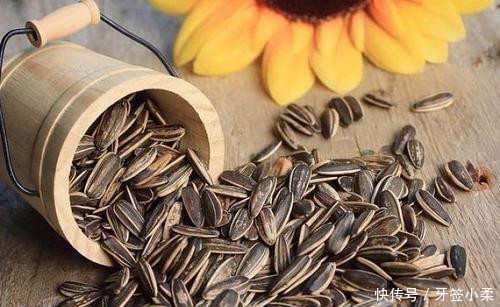 樱桃|藏在身边的“助眠王”,不是桂圆,饭后当零食吃,睡得踏实人精神