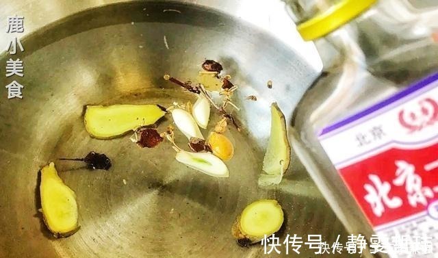 鸡肉|白斩鸡如何做到“皮脆肉嫩”掌握3个窍门,白斩鸡比饭店还美味