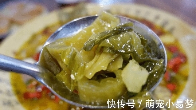 腌酸菜,放盐是大错!教你老方法,3天就腌好,1年不坏,比买的香