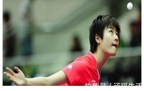 丁宁|她是国乒男队团宠,和刘诗雯十岁配双打,因成绩友情变淡渐行渐远