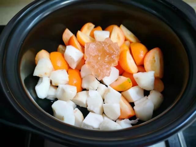 中薪|咳嗽总不好?80岁奶奶:两种食材一起煮,