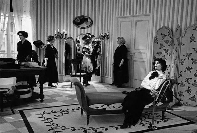 性感|美国时尚品牌没内涵,靠性感营销苟延残喘有些国人还在被割韭菜