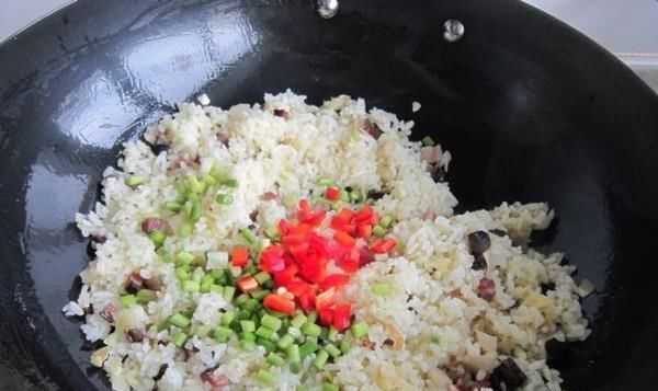 吃易|這菜是典型的“催老劑”,常吃易衰老,醫(yī)生的家屬很少吃,遠(yuǎn)離