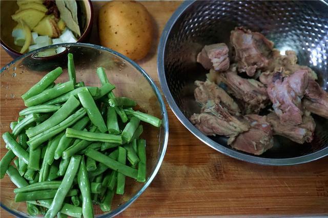 凉爽早立秋，周末贴秋膘这道菜必上桌，解馋又下饭，孩子吃不够