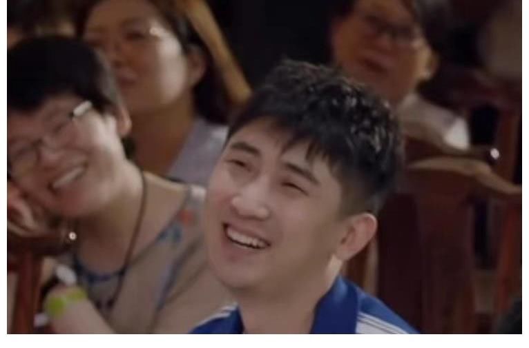 冷板凳|《德云斗笑社》第二季“冷板凳”镜头太少，但其中另有深意