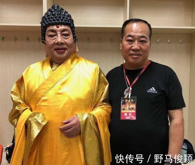 佛像&西游记中,如来佛祖扮演者去泰国买佛像,结果上面画的都是自己!