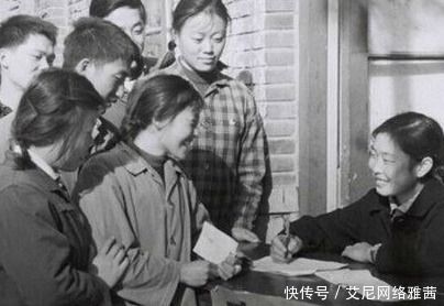 1977年恢复高考，我国第一位高考女状元，语文成绩差1分满分