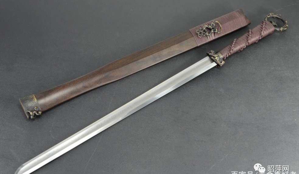 关羽|青龙偃月刀并非关羽的武器？那关羽的武器到底是什么？