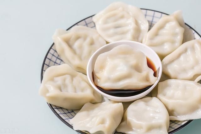 包萝卜饺子调馅有秘诀，牢记这几点，不腥没异味，鲜美多汁不出水