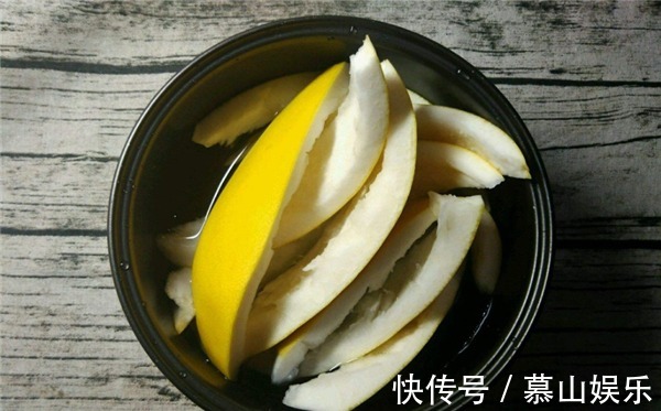 食物|女性想皮肤好,坚持吃3种食物,美容养颜,滋润皮肤,越吃越苗条